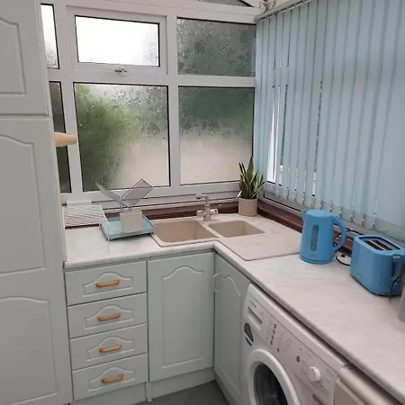 Nyaraló Spacious 4 Bedroom House In Limerick Junction